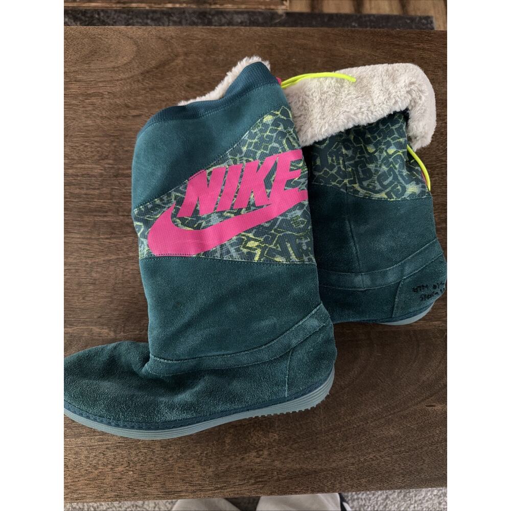 WOMENS NIKE SOLARSOFT BOOTS DARK TEAL SZ 7